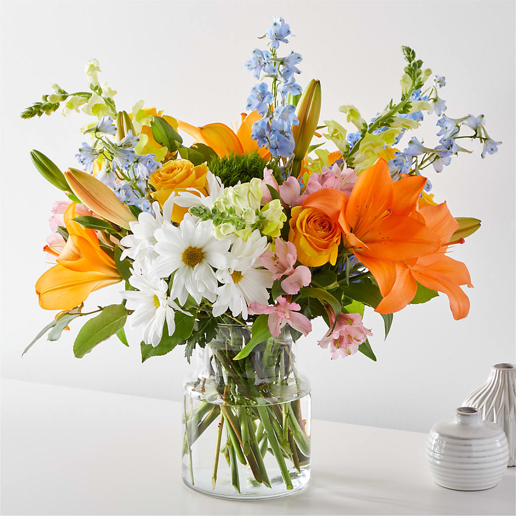 Sun Salutation Bouquet – La Veranera Flower Shop, Nashville TN