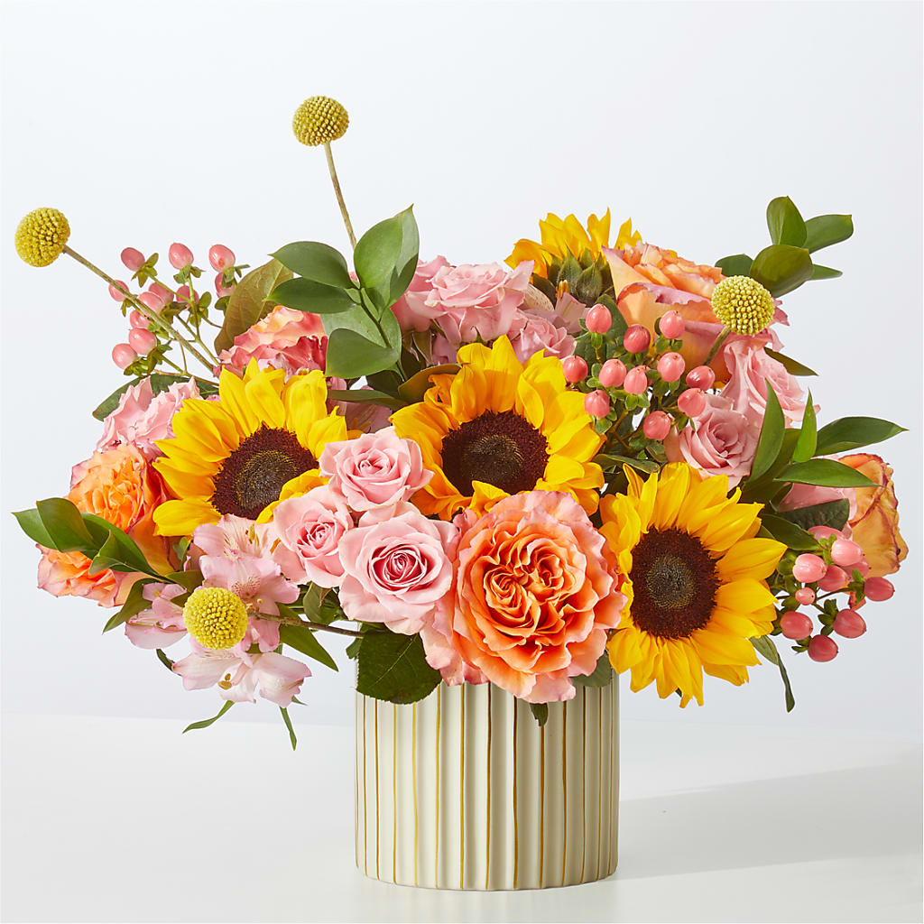 Sun's Out Bouquet – La Veranera Flower Shop, Nashville TN