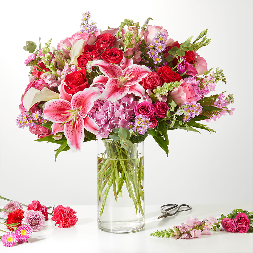 Swooning Over You - A Luxury Florist Original – La Veranera Flower Shop, Nashville TN