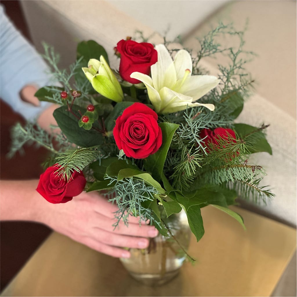 Glittering Lights Bouquet – La Veranera Flower Shop, Nashville TN
