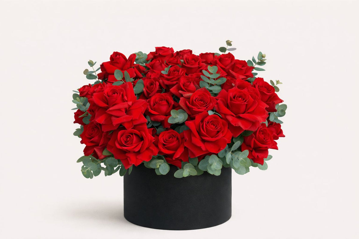 Queen Rose Bouquet – La Veranera Flower Shop, Nashville TN