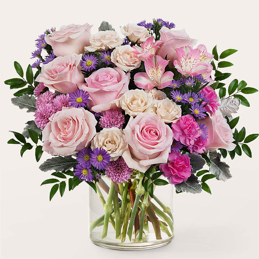 Light as a Feather Bouquet – La Veranera Flower Shop, Nashville TN