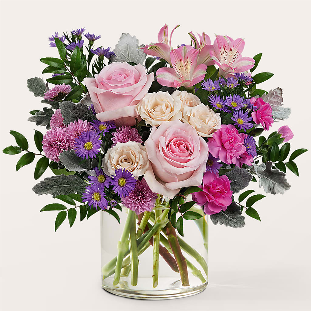 Light as a Feather Bouquet – La Veranera Flower Shop, Nashville TN