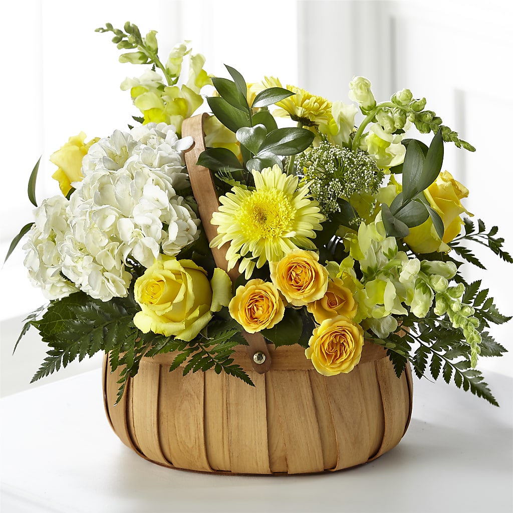 Rustic Remembrance Basket – La Veranera Flower Shop, Nashville TN