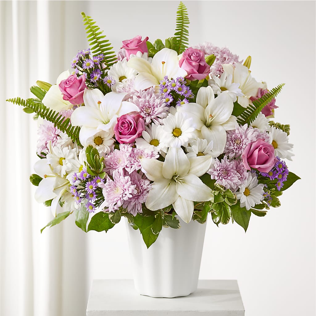 Warmest Thoughts Tabletop Basket – La Veranera Flower Shop, Nashville TN