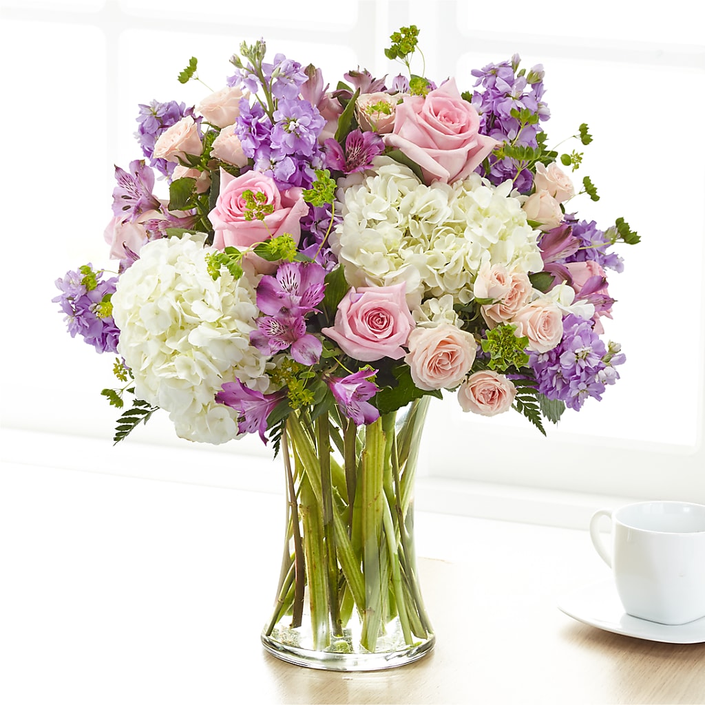 Shared Sentiment Bouquet – La Veranera Flower Shop, Nashville TN