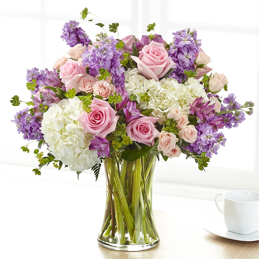 Shared Sentiment Bouquet – La Veranera Flower Shop, Nashville TN