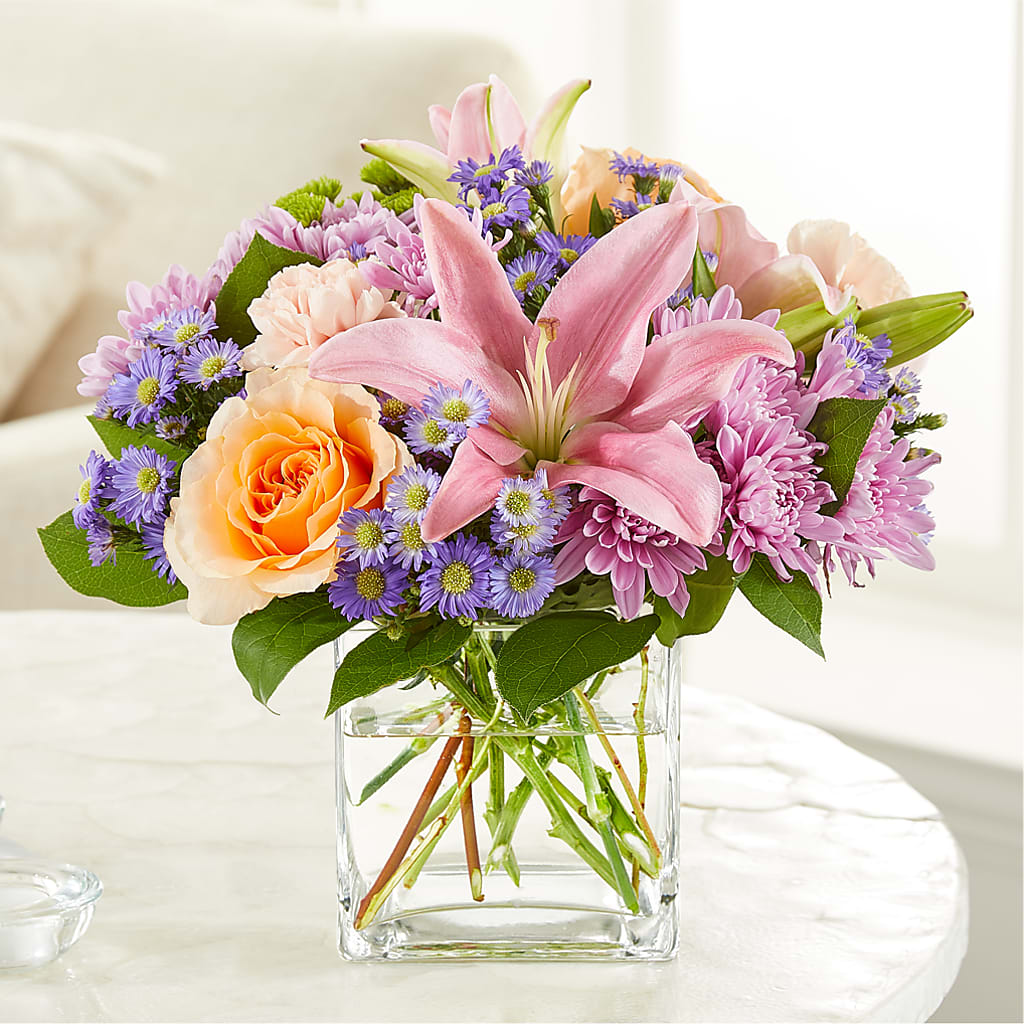 Delicate Details Bouquet – La Veranera Flower Shop, Nashville TN