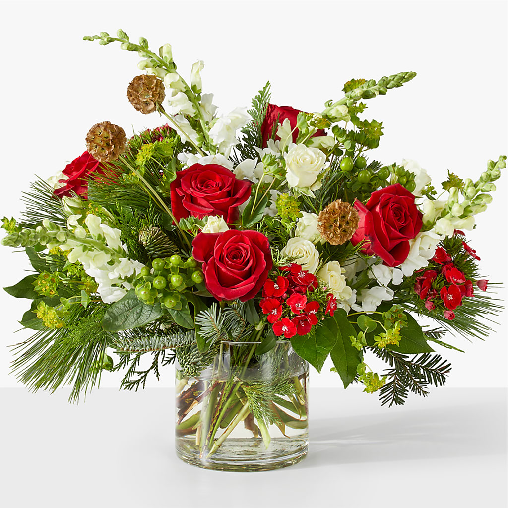 Deck the Halls Bouquet – La Veranera Flower Shop, Nashville TN