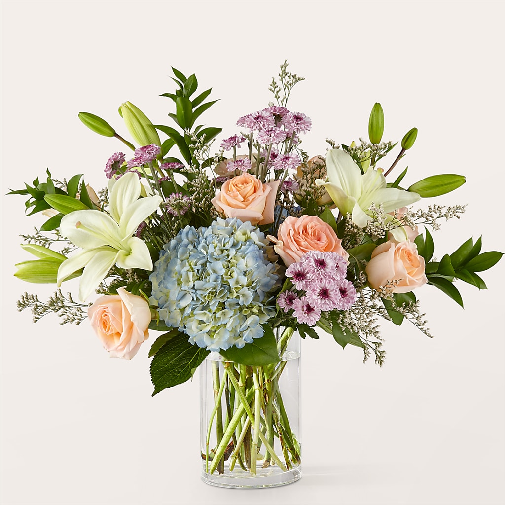 Slow Mornings Bouquet – La Veranera Flower Shop, Nashville TN
