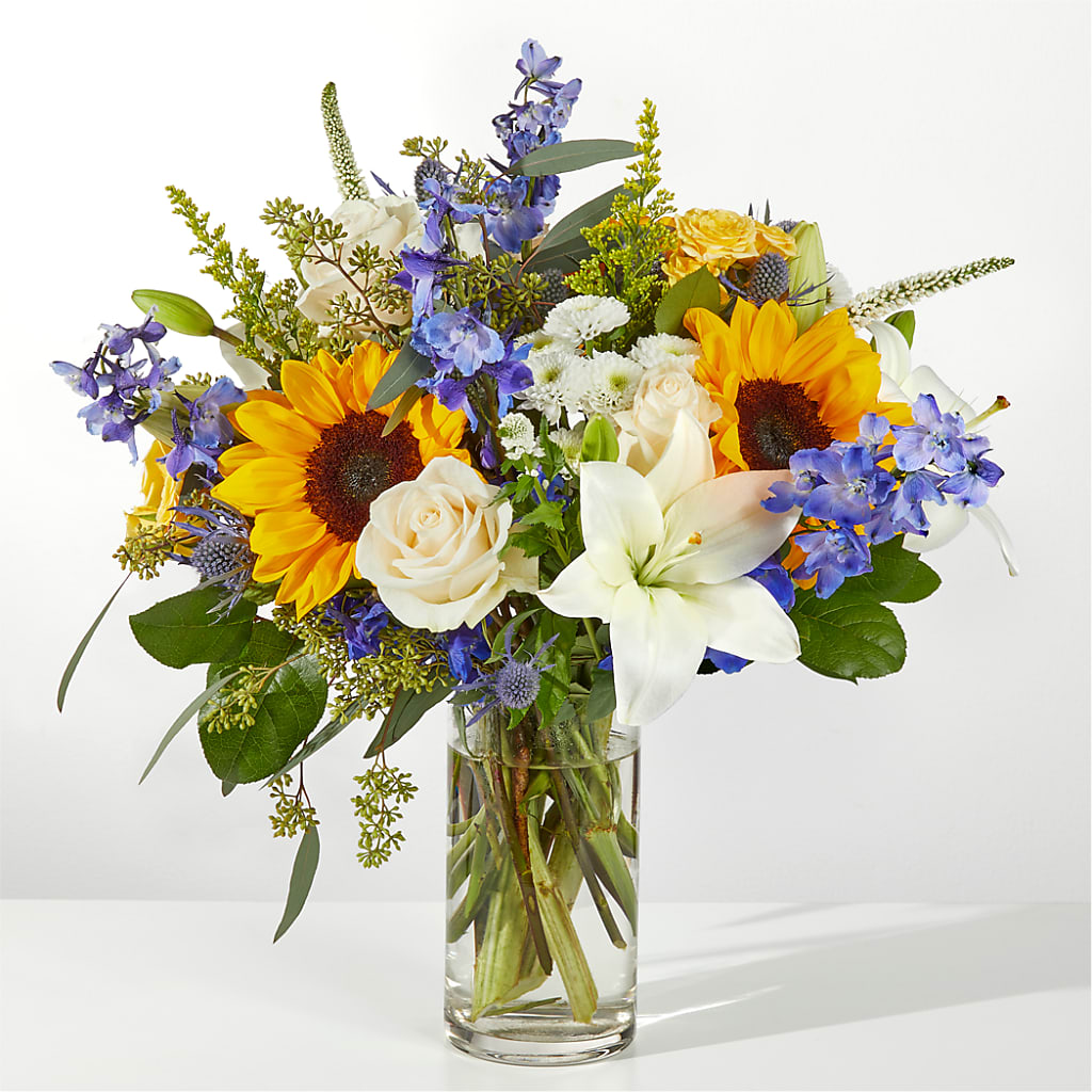 Wonderfully Sunny Bouquet – La Veranera Flower Shop, Nashville TN