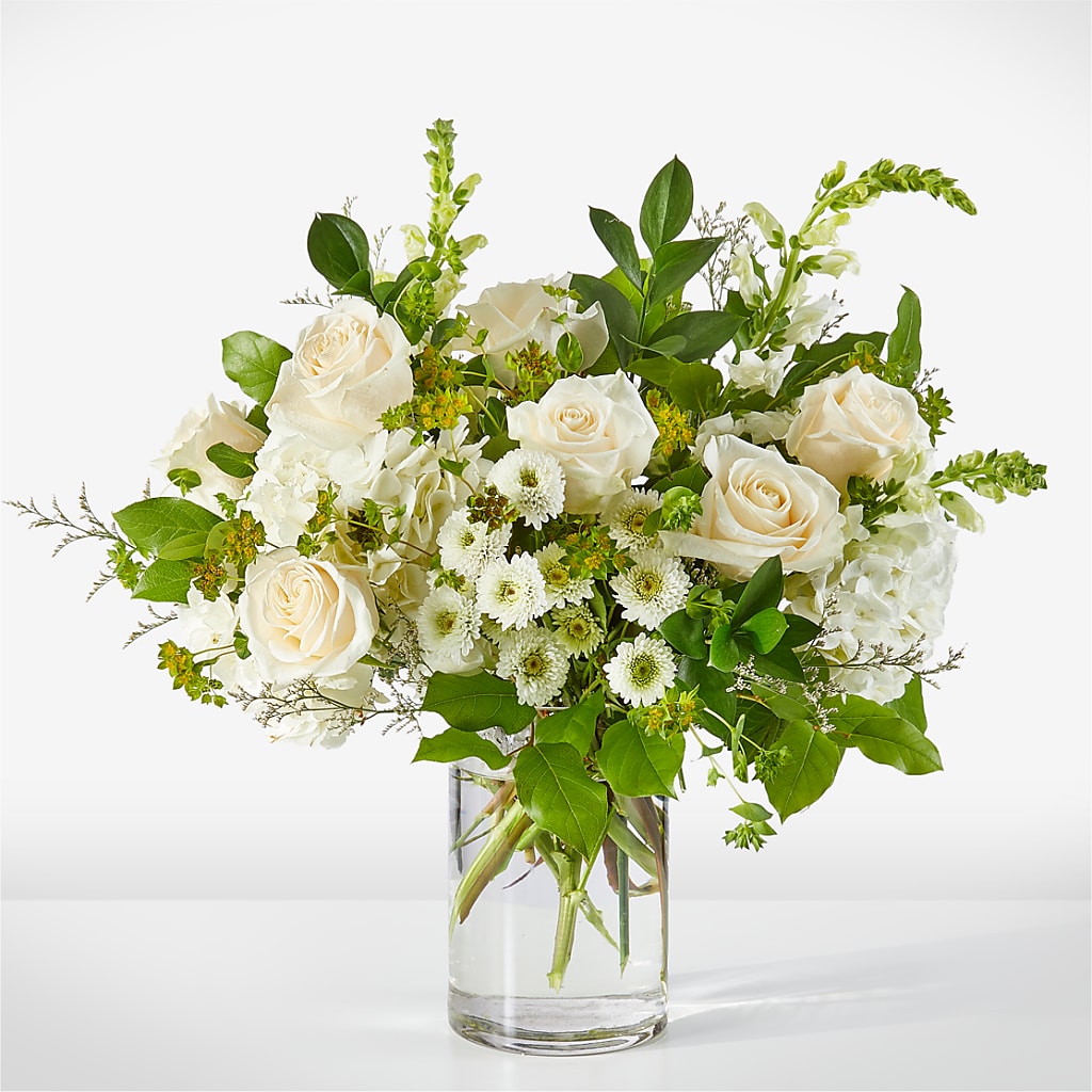 Hint of Vanilla Bouquet – La Veranera Flower Shop, Nashville TN