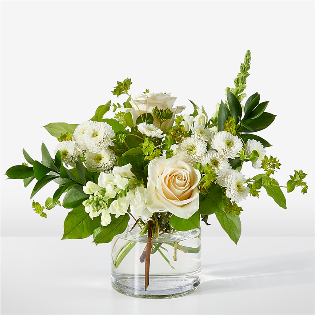 Hint of Vanilla Bouquet – La Veranera Flower Shop, Nashville TN