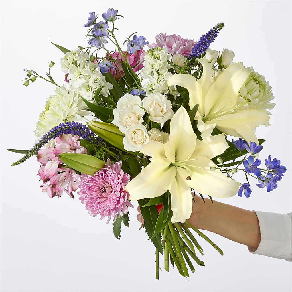 Winter Celebration Bouquet –  La Veranera Flower Shop, Nashville TN