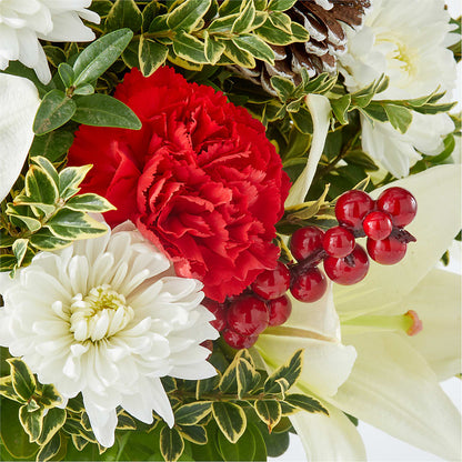 Festive Moments Tree –  La Veranera Flower Shop, Nashville TN