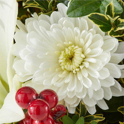 Festive Moments Tree –  La Veranera Flower Shop, Nashville TN