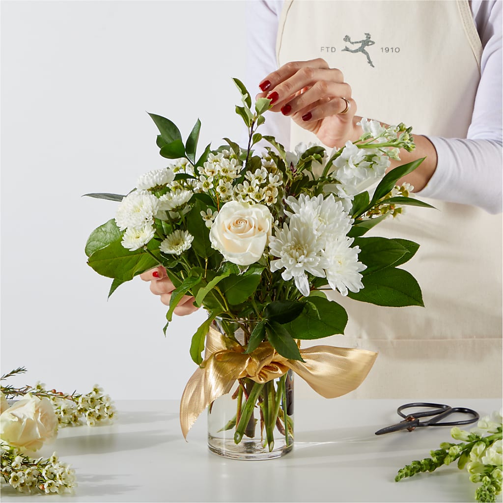 New Beginnings – A Florist Original –  La Veranera Flower Shop, Nashville TN