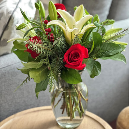 Sparkling Snowflakes Bouquet –  La Veranera Flower Shop, Nashville TN