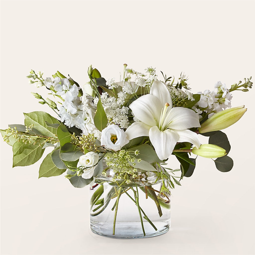 Alluring Elegance Bouquet –  La Veranera Flower Shop, Nashville TN