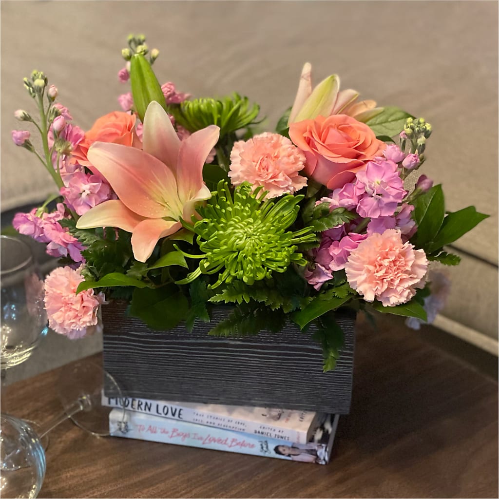 Beautiful Spirit Basket –  La Veranera Flower Shop, Nashville TN
