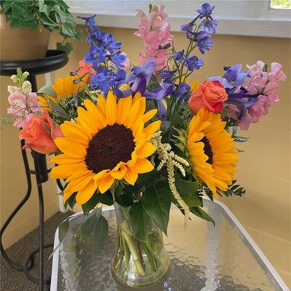 Rays of Life Bouquet –  La Veranera Flower Shop, Nashville TN