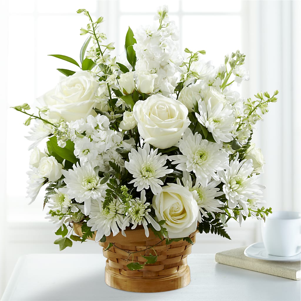 Heartfelt Condolences Arrangement –  La Veranera Flower Shop, Nashville TN