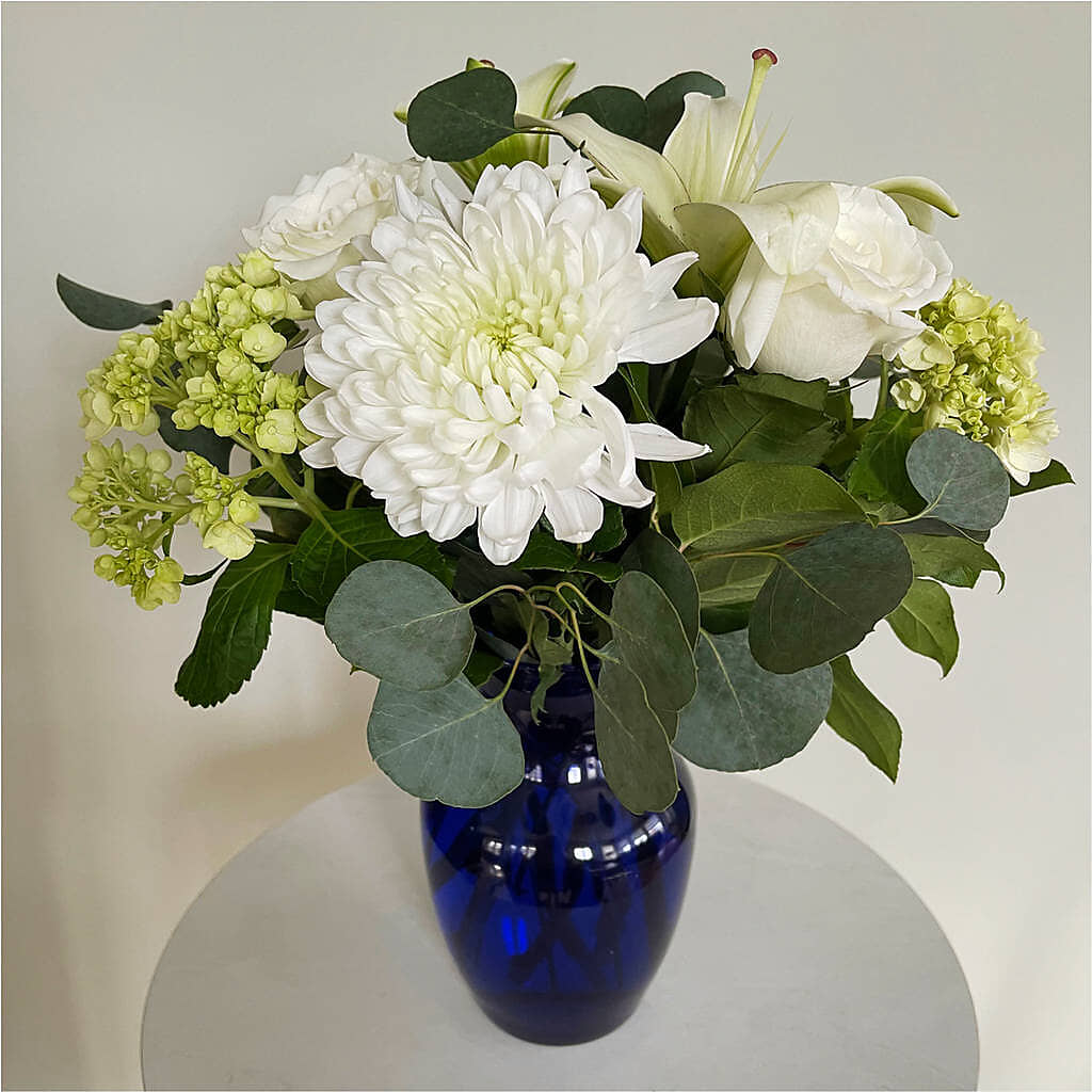 Snowy Dreams Bouquet –  La Veranera Flower Shop, Nashville TN