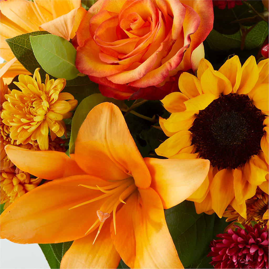 Grateful Centerpiece –  La Veranera Flower Shop, Nashville TN