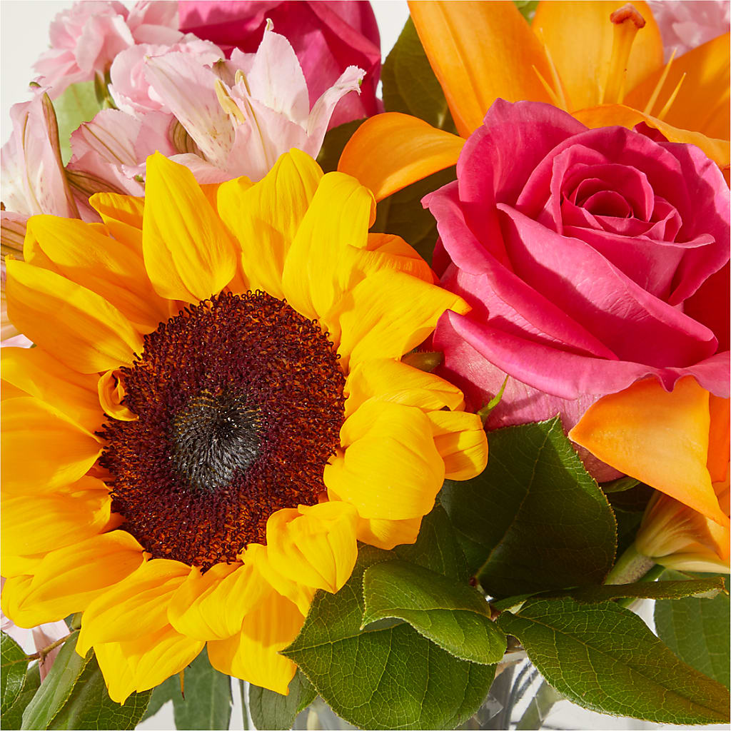In Full Swing Bouquet –  La Veranera Flower Shop, Nashville TN