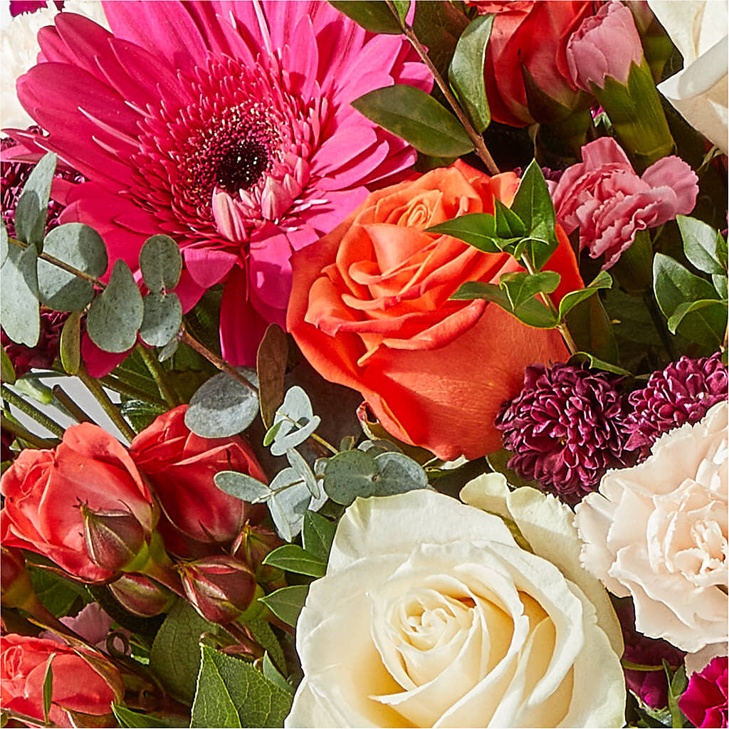 Smell the Roses Bouquet –  La Veranera Flower Shop, Nashville TN