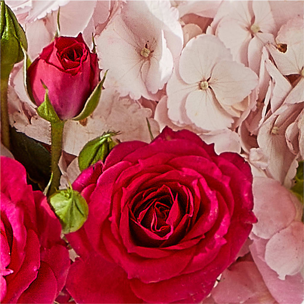 Glitz & Glam Bouquet –  La Veranera Flower Shop, Nashville TN