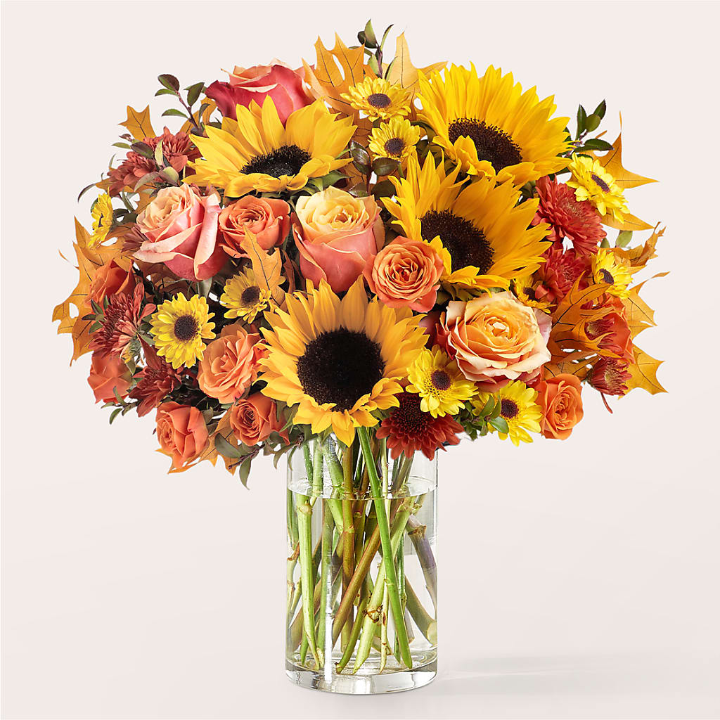 Fluttering Foliage Bouquet –  La Veranera Flower Shop, Nashville TN