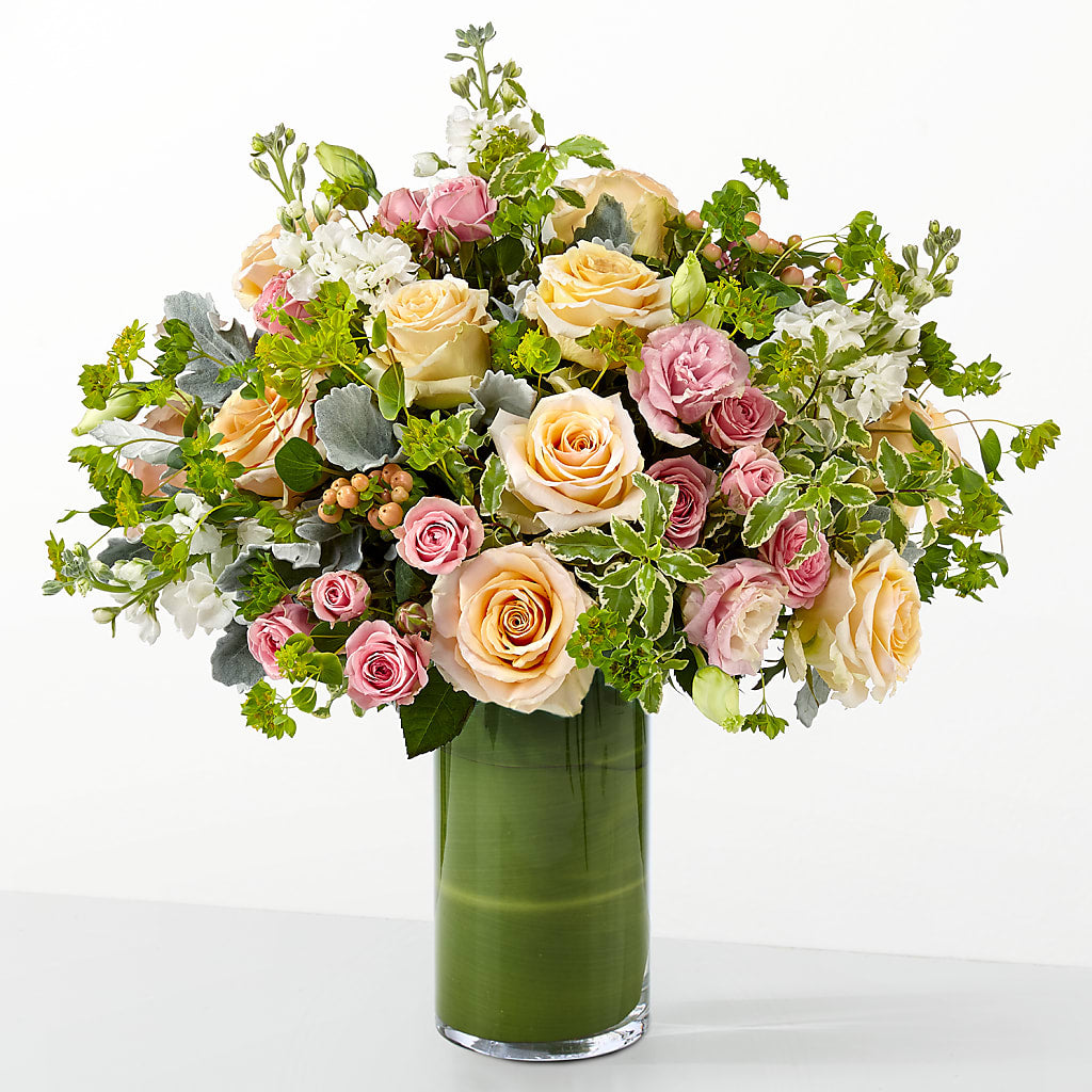 The Glamour Shot –  La Veranera Flower Shop, Nashville TN